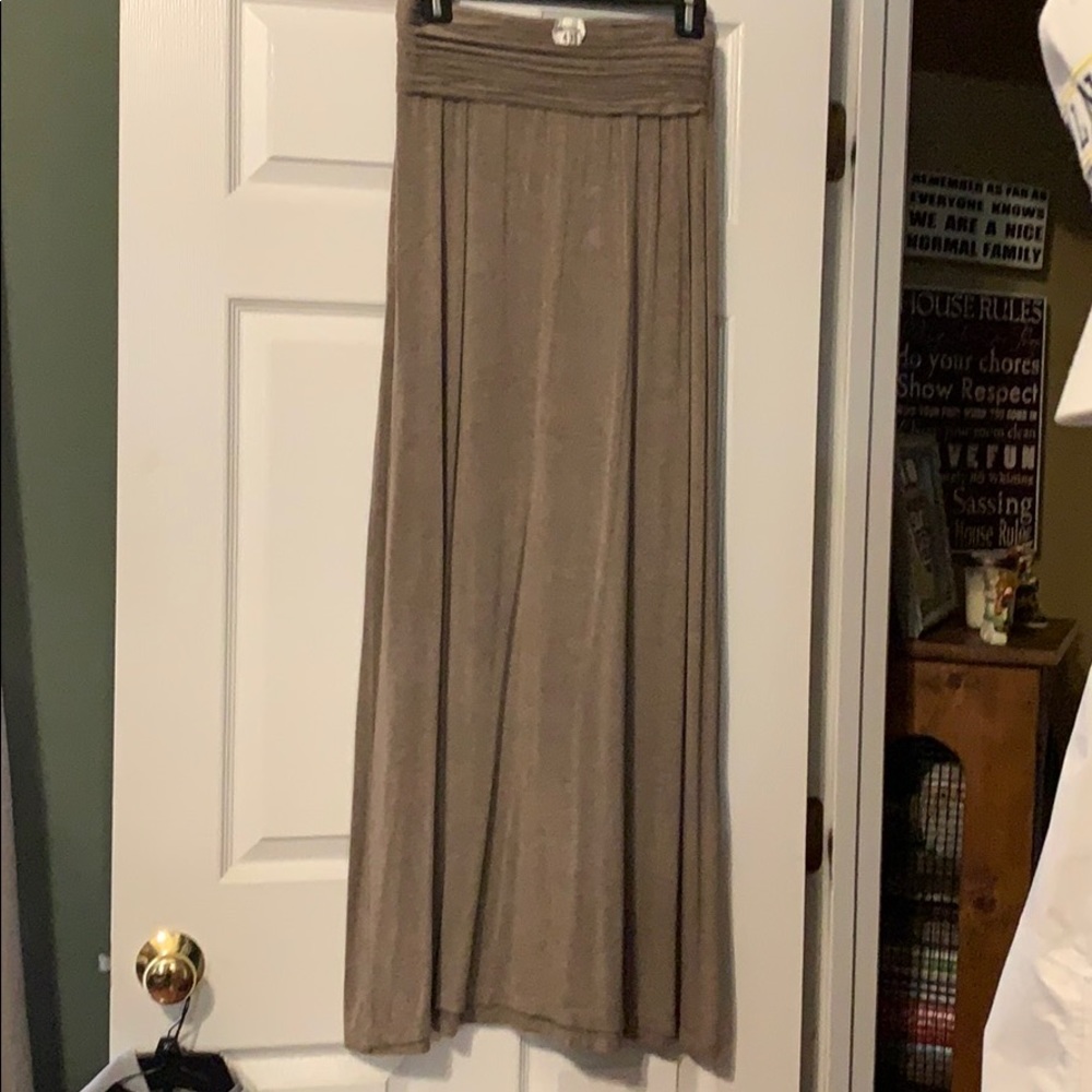 Skirt - tan color